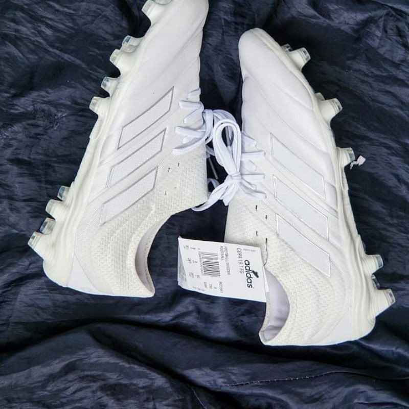 Sepatu Bola Adidas Copa 19.1 White FG