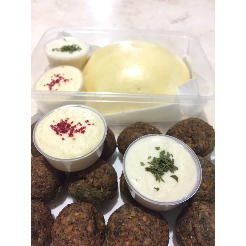 

Falafel package with hummus and lebanese bread