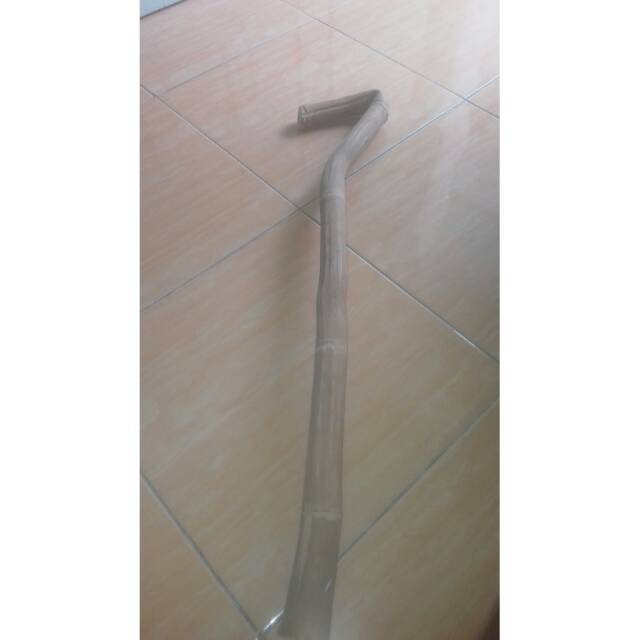 Tongkat bambu unik