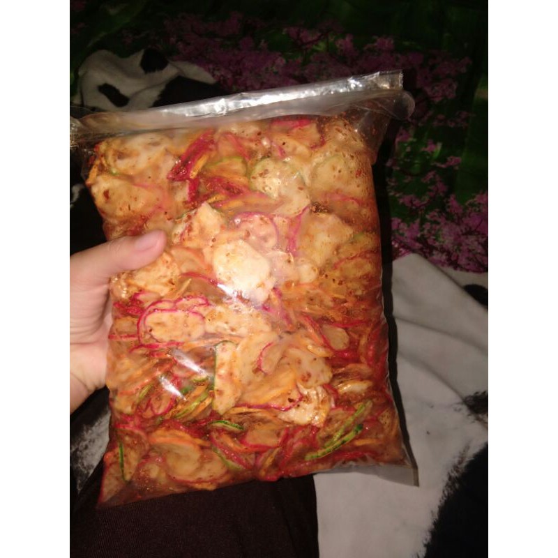 

KERUPUK SEBLAK KERING 1/2 KG.