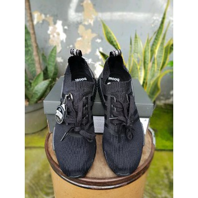 SEPATU UNISEX ADIDAS NMD R1 PK JAPAN TRIPLE BLACK BASFBOOST Berkualitas