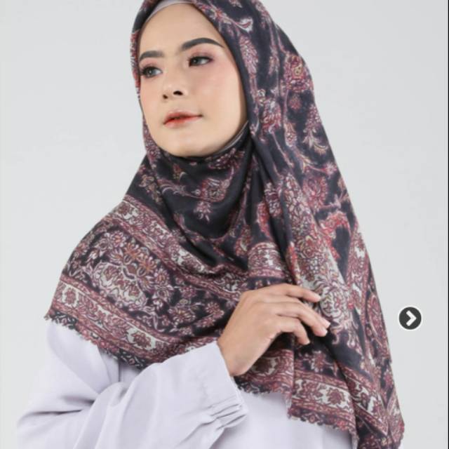 Scarf radwah x viratandia istanbul series 3