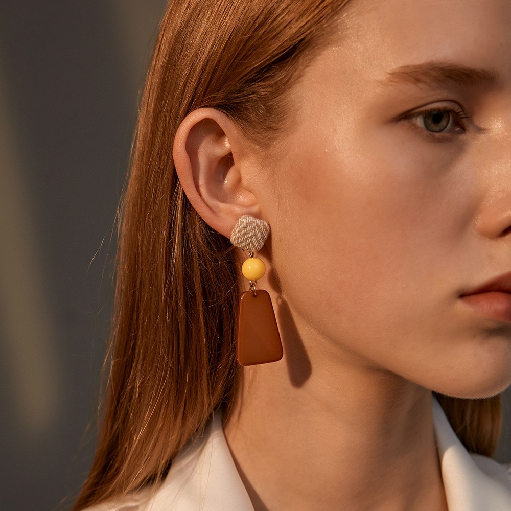 【CandyCat】Ins anting-anting wanita liontin bentuk geometris Anting jahitan tenunan Houndstooth