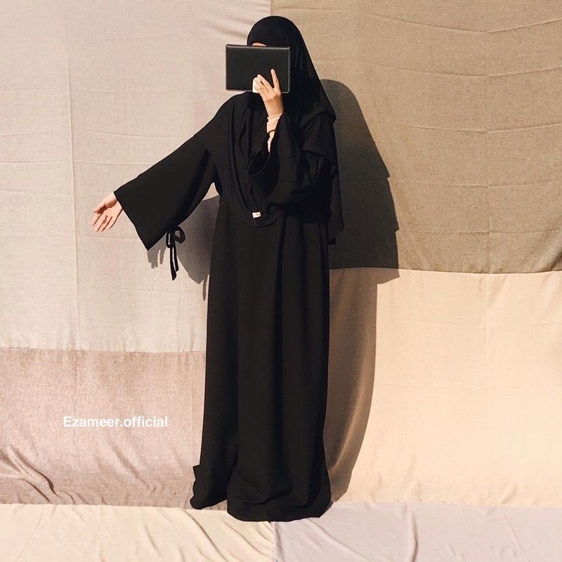 Taluna abaya ezameer