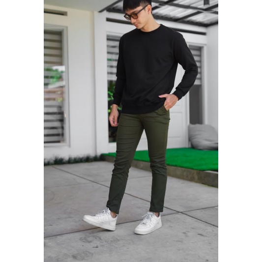 Mubeng - Celana Chinos panjang