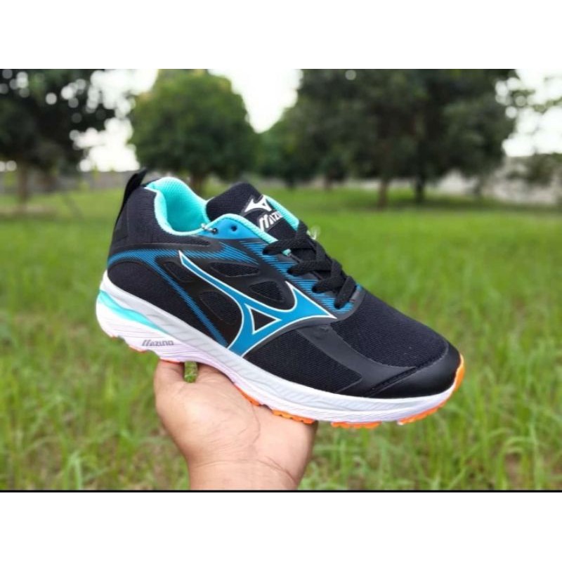 Sepatu mizuno running