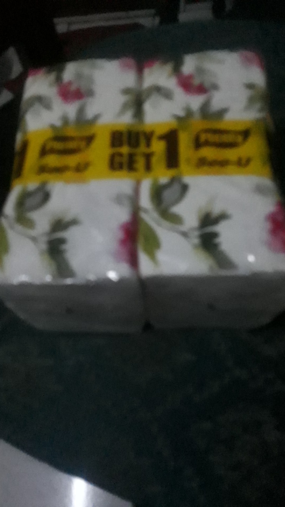 Plenty Facial Tissue Premium [3 Ply/180 Sheets] - Buy 1 Get 1