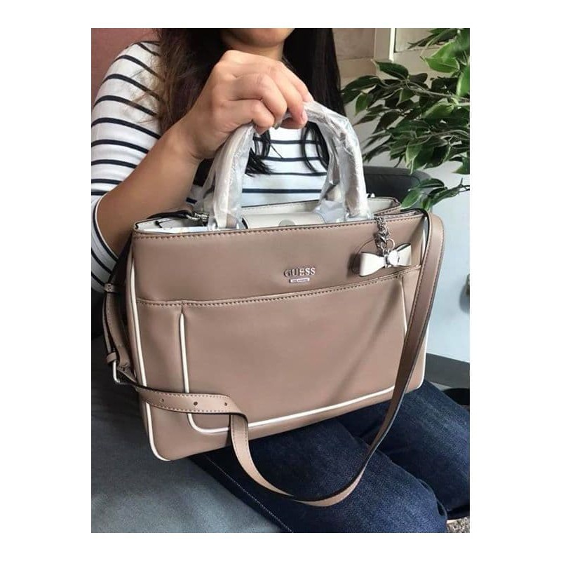 Update Stok Terbaru Tas Cewek Wanita Guess Asli Authentic Original
