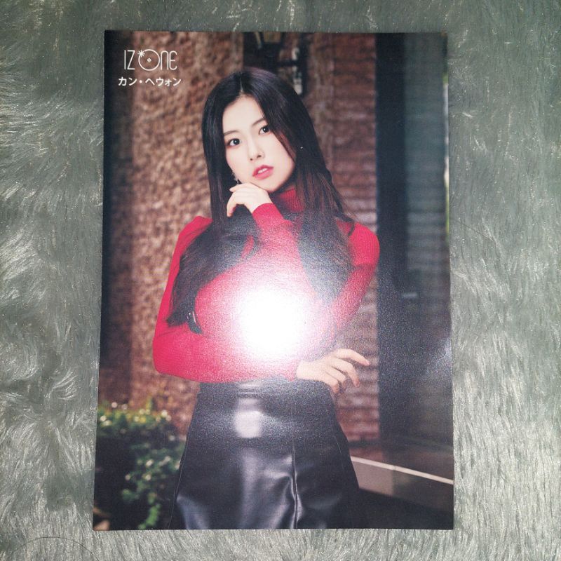 IZ*ONE IZONE VAMPIRE HYEWON FLYER