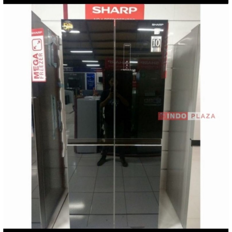 KULKAS SHARP SIDE BY SIDE 4 PINTU INVERTER SJ-IS51PG-BK/CG BLACK / GOLD
