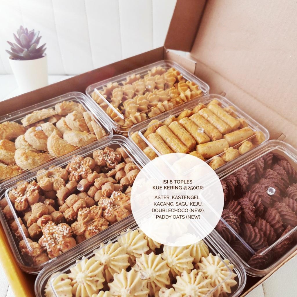 

Hampers Lebaran Premium Kue Kering Isi 6 Toples
