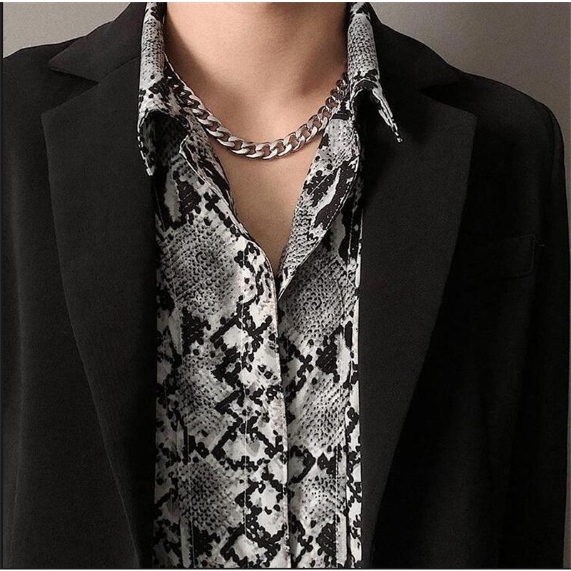 Fashion brand personality hip hop hiphop necklace fashion personality titanium steel thick chain CUBAN CHAIN NECKLACE men's and women's sweater chain