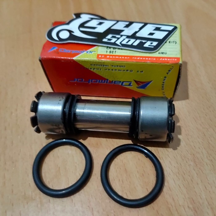 AS LENGAN AYUN FORK DEPAN VESPA SPRINT / PRIMAVERA / LX / S / GTS