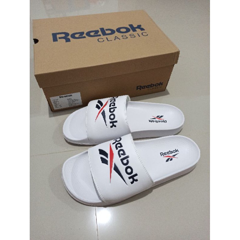 Sandal Reebok slide putih ORIGINAL size 42 27cm