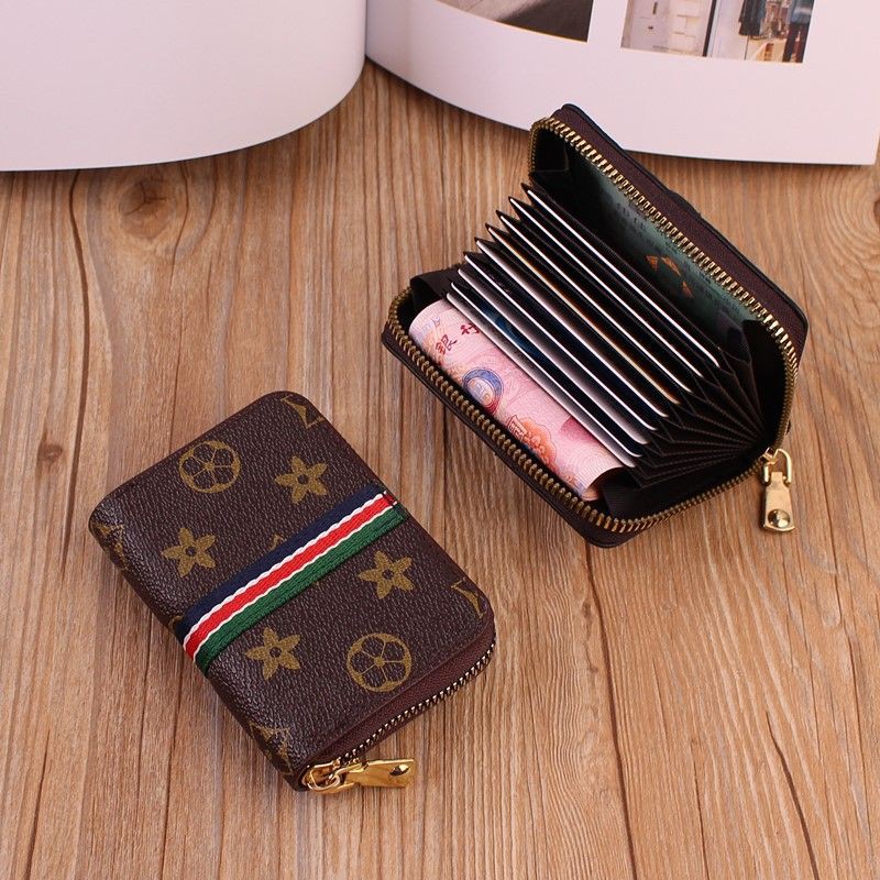 Dompet Kartu / Dompet Kartu Import / Dompet Mini Tanpa Tali / DK0113