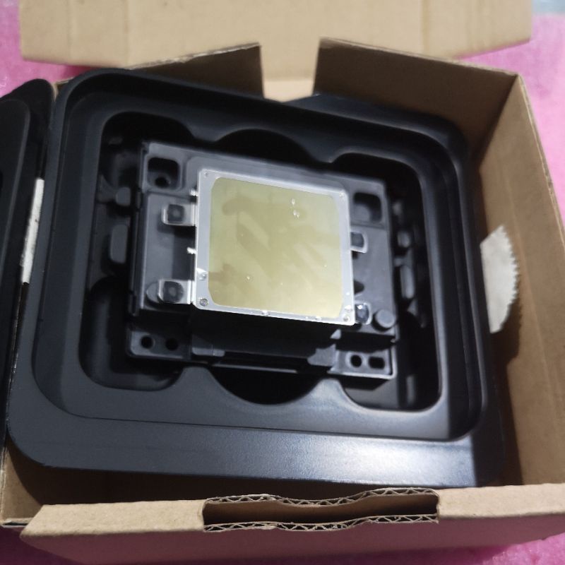 Printhead Epson WF3521 WF7011/ WF7511/ TX550 / TX600 TX960 WF-7511 Ori F1900200041