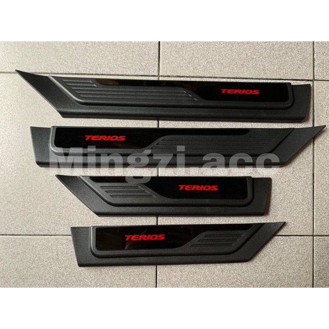MURAH TERIOS ALL NEW SILLPLATE SAMPING INJAKAN PINTU SAMPING MOBIL HITAM