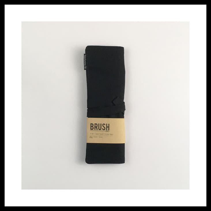 

TERBARU HELLO SUNDAY BRUSH SERIES ROLL CASE - BLACK PERALATAN MELUKIS MURAH TERUPDATE