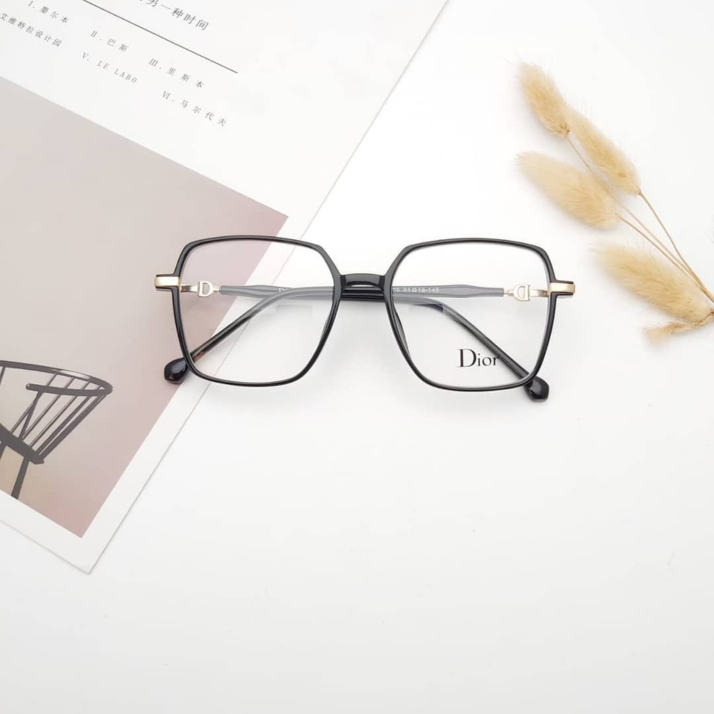 FRAME KACAMATA KODE D0366