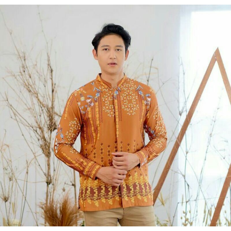 Aiden Shirt By Kheva Mauza