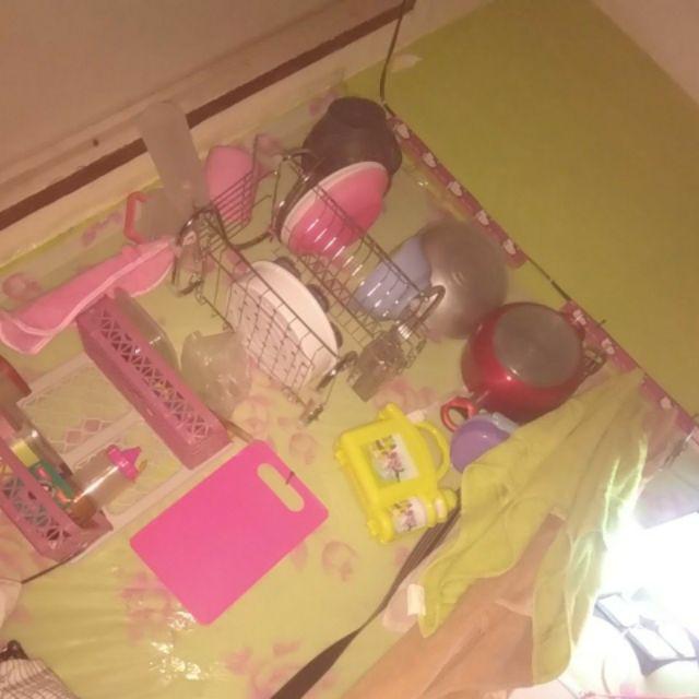 Lunch Set Tempat Makan Anak Frisian Flag