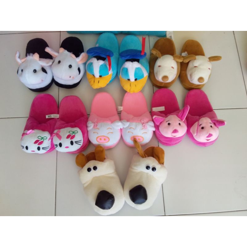 boneka sandal karakter dewasa Hadiah Kado Gift Lucu Lembut Halus