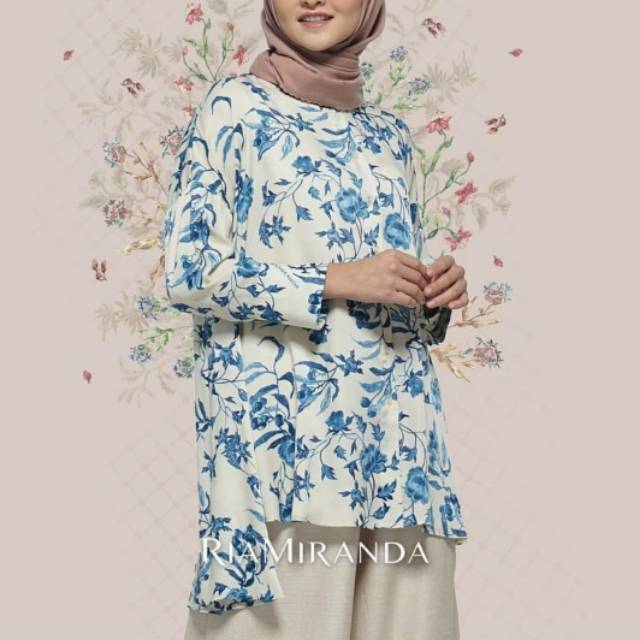 MOHAN Top RiaMiranda