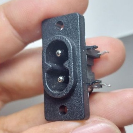 Soket AC Listrik PLN Angka 8 plus Lubang Baut Socket Connektor 2 Pin Cabutan Barang Baru Mulus