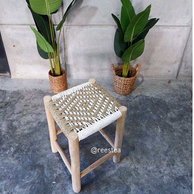 Stool Singleseat kotak anyam/ Stool Jati/ Stool Anyam/Stool Seagrass