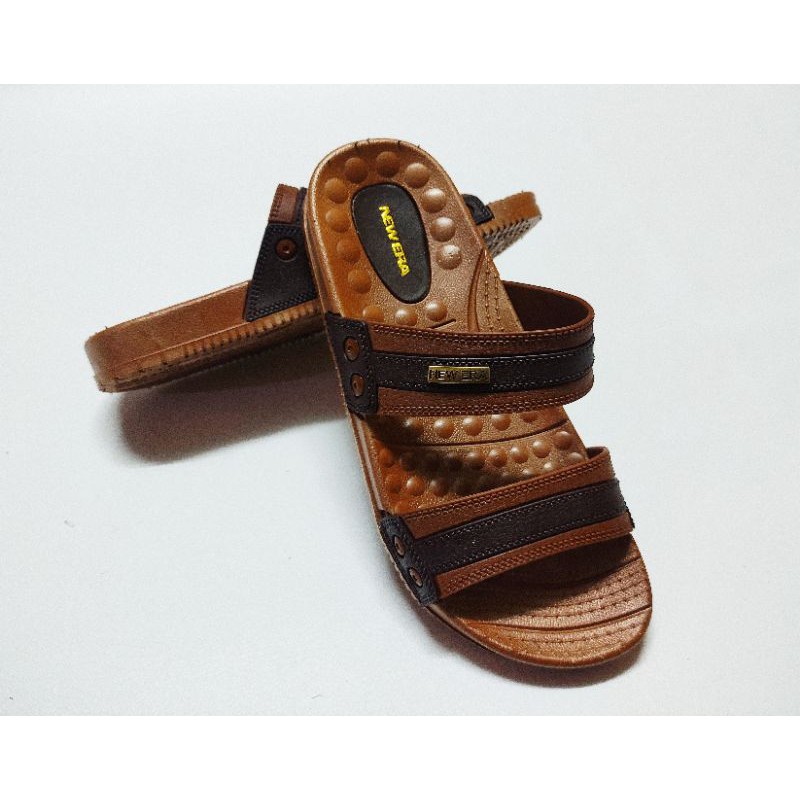 SANDAL SELOP NEW ERA TERABARU / SANDAL SELOP TERLARIS / SANDAL CASUAL PRIA DEWASA / FASHION PRIA/ SANDAL KEKINIAN /SANDAL JEPIT /SANDAL IMPORT /FASHION PRIA DEWASA /SANDAL KARET /SANDAL SANTAI /SANDAL RUMAH / SANDAL PANTAI / SANDAL NEW ERA  /SANDAL SLIPON