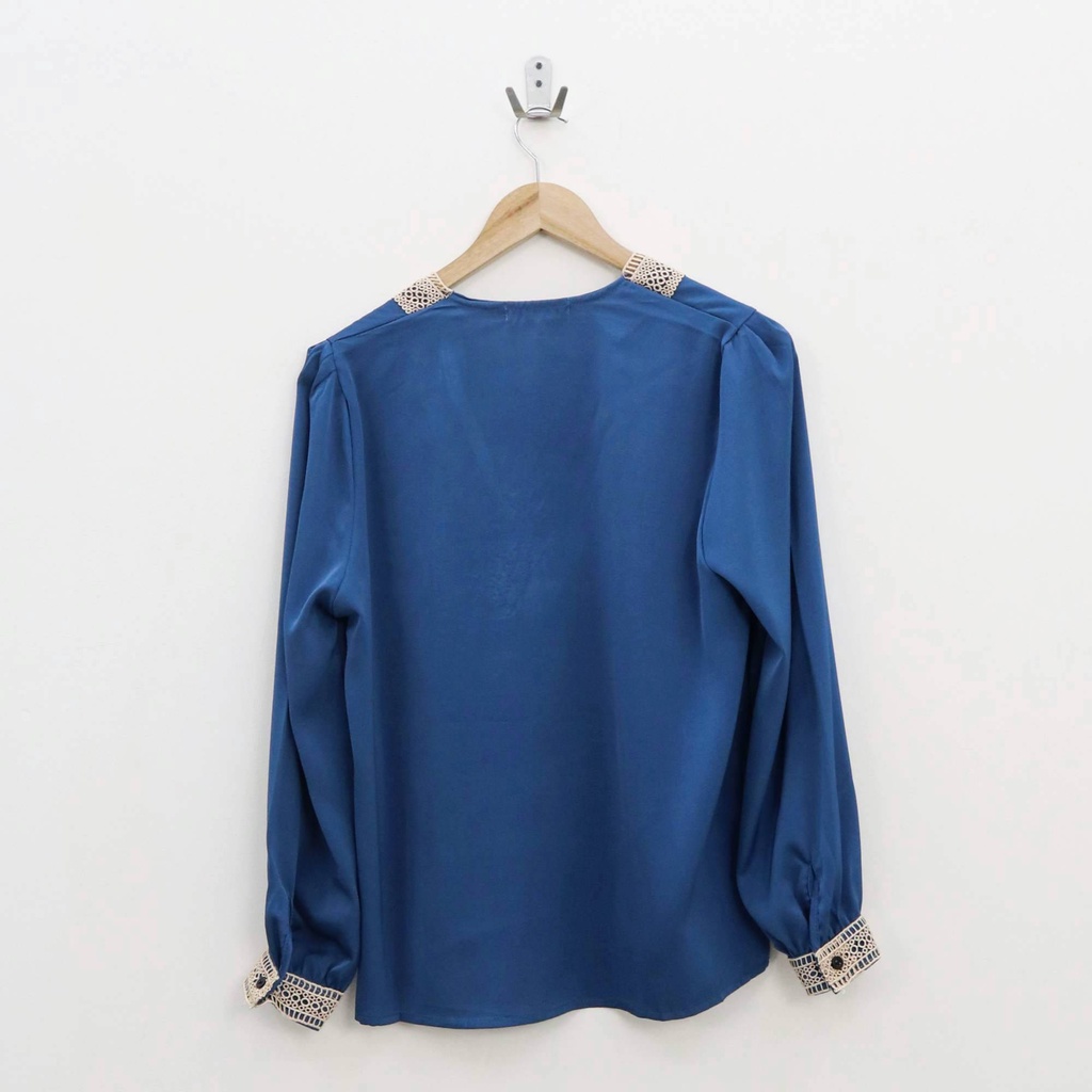 Tied top blouse - Thejanclothes