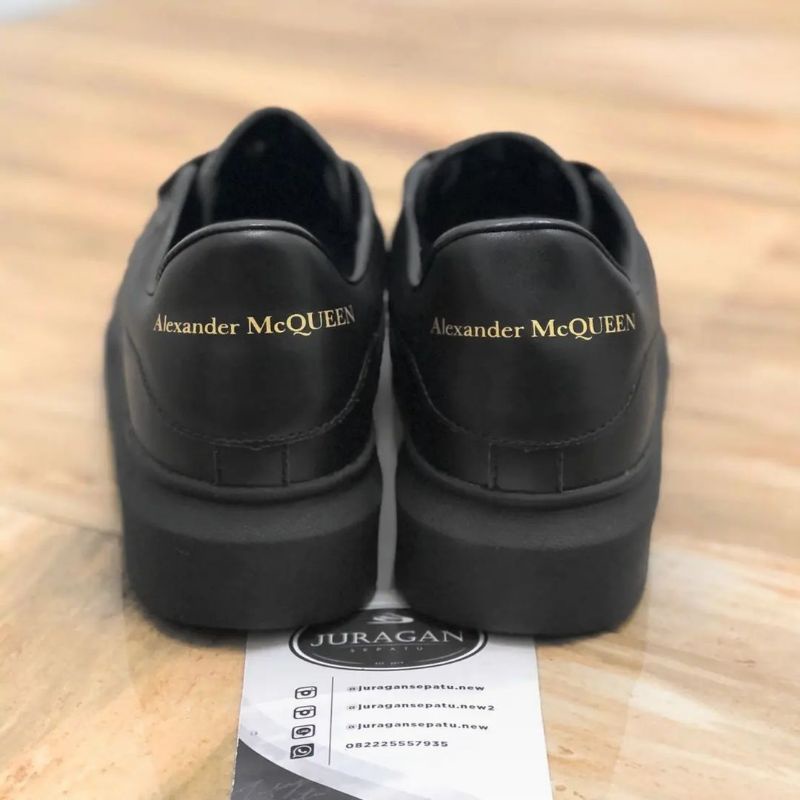 Alexander McQueen Sneaker &quot;All Black&quot;