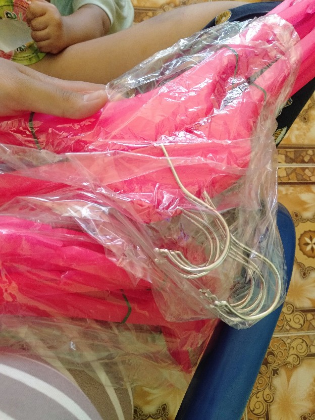 Hanger 282 Pink 1pcs