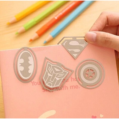 Paper klip Metal Besi Super Hero Unik Lucu Penjepit Kertas Avengers Paper Clip Unik Avenger Jepitan Kertas Pembatas Buku anak anak cowok Superman Binder Clips Tranformers Stiker HP Batman