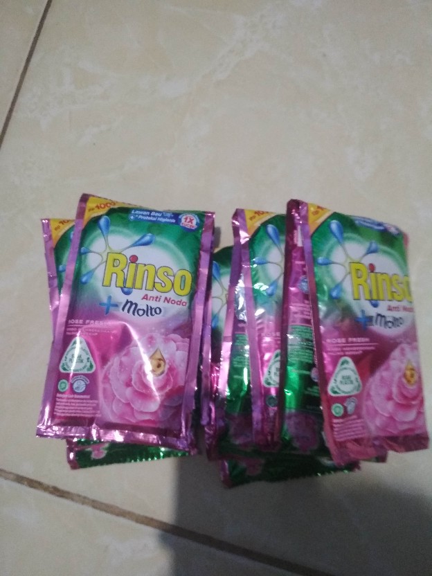 Rinso Cair 42ml Renceng Isi 12pc