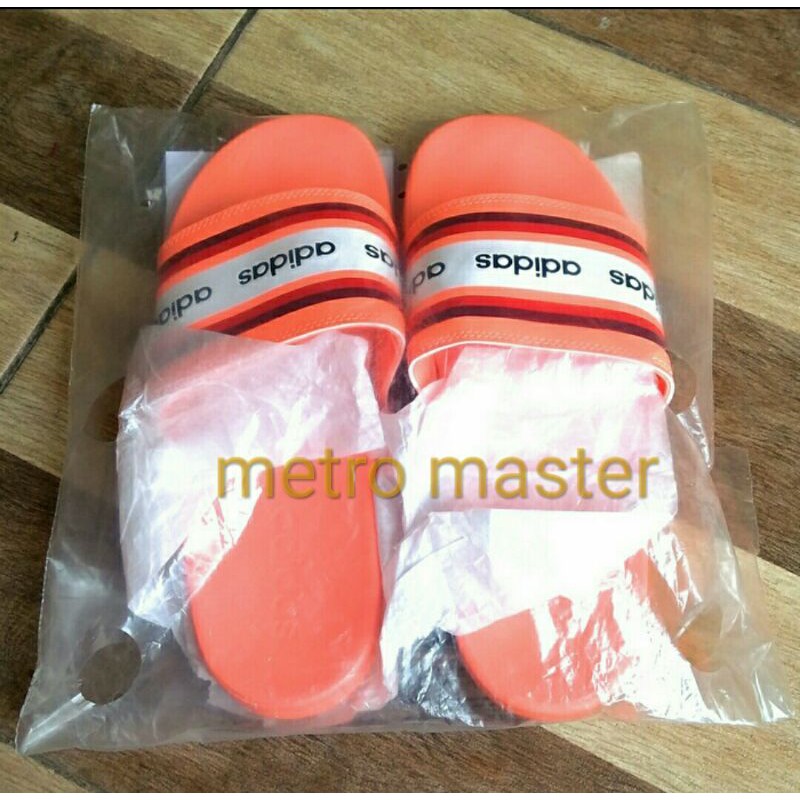 Sandal Adidas Adilette Comfort Slides Original EG1865