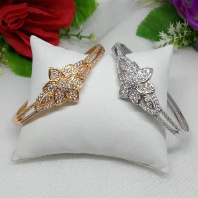 Gelang Bangle Bunga