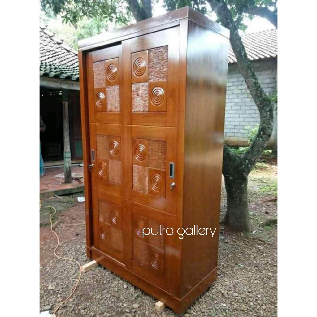 Almari pakaian / Lemari baju / Lemari pakaian sleding 2 pintu / Furniture jati