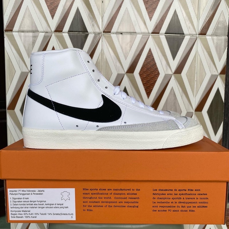 Nike Blazer Mid 77