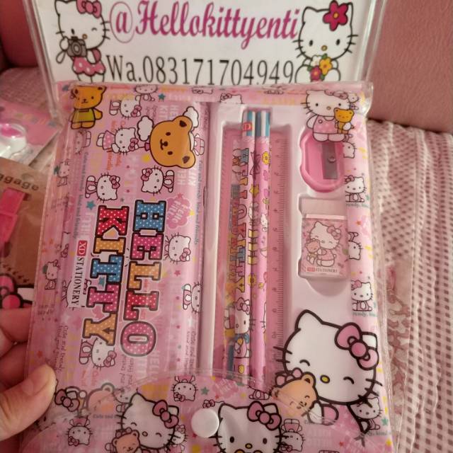 

Set alat tulis komplit hellokitty