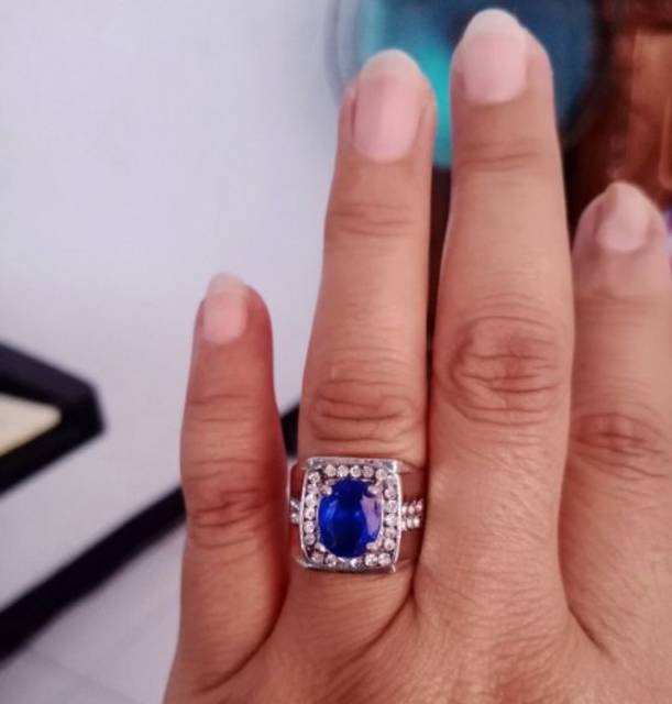 Cincin Pria Akik Safir Biru Ring Warna Perak Batu Blue Sapphire Cubic Zirconia