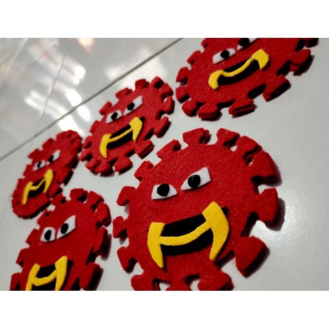 Dompet / Angpao Karakter Virus (Kain Flanel)