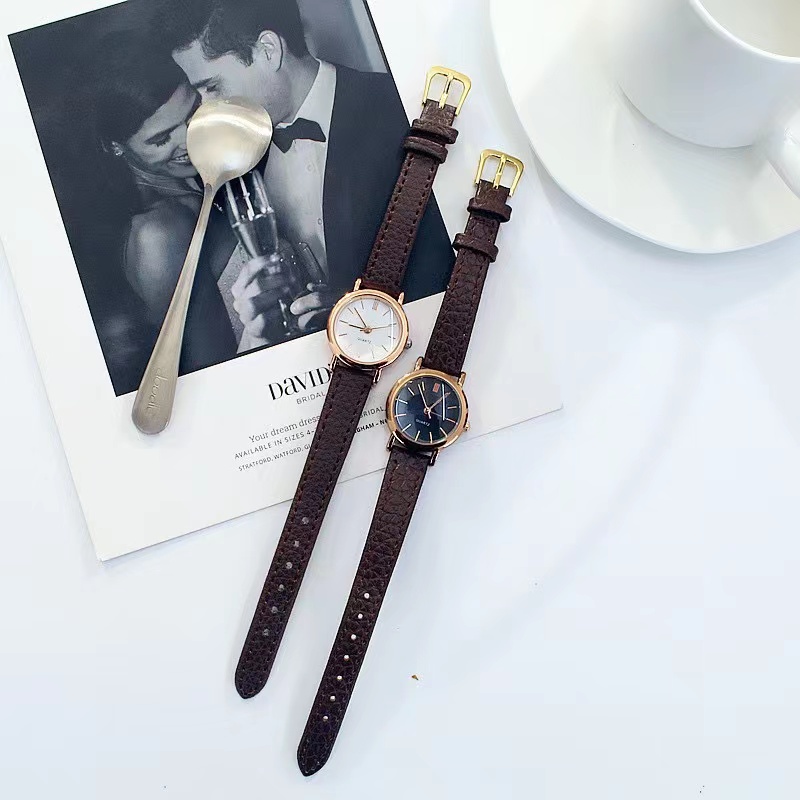 Jam Tangan Wanita Casual Analog Quartz Dial Bulat Retro Korean Import