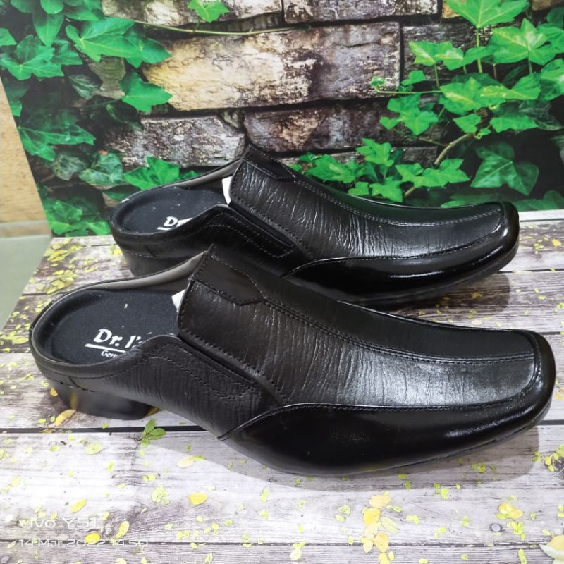 SEPATU SELOP PRIA ASLI KULIT