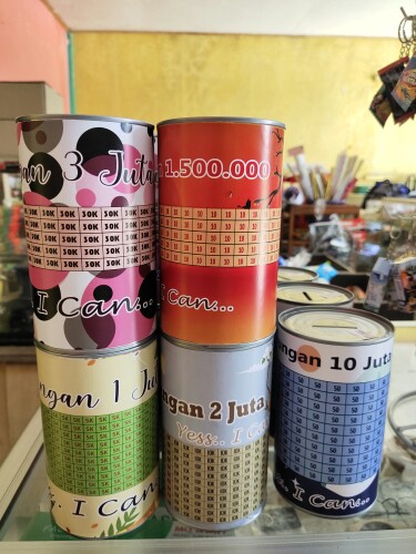 Celengan Target // Ukuran M // Celengan Viral