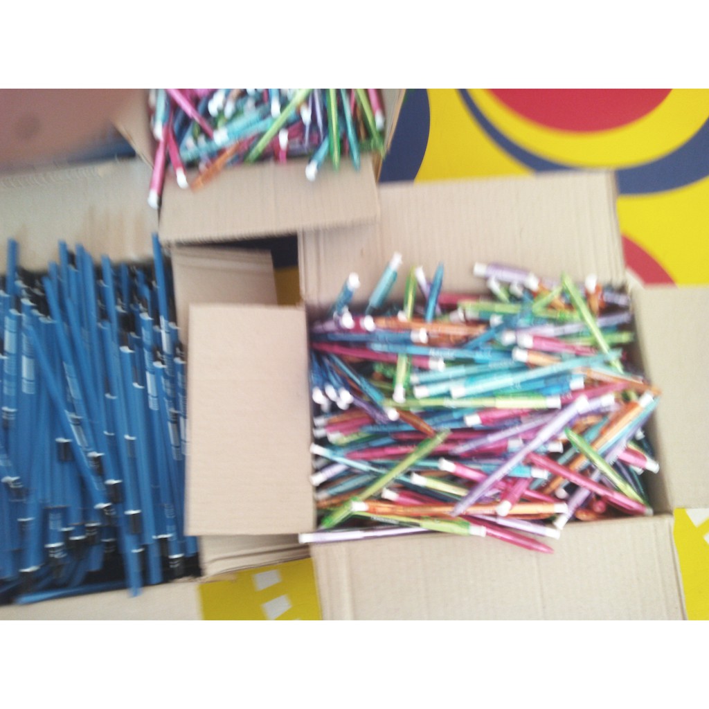 

isi 12 pc pena ATAU pulpen ATAU BALLPOINT alat tulis