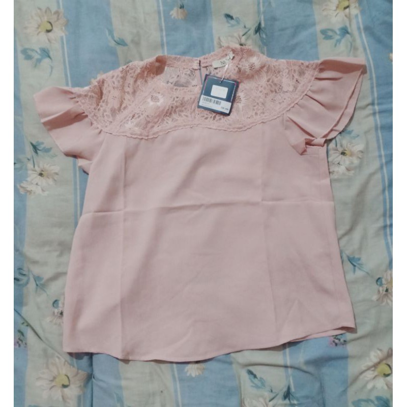 blouse pink bahan rayon merk nikkou blm dipake jual rugi aja