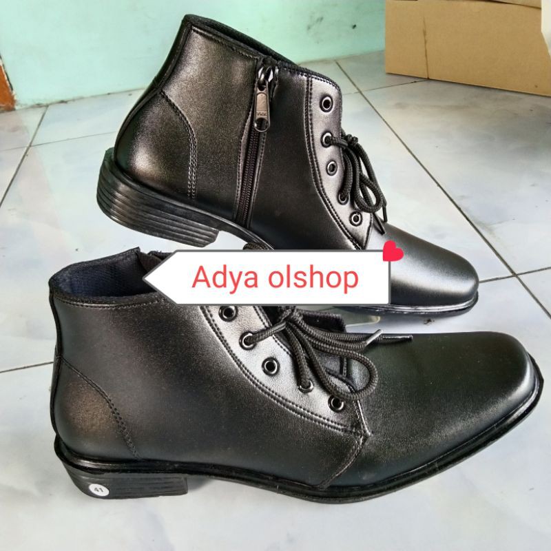 Sepatu PDH tali resleting dinas kerja paskipra maupun sekolah