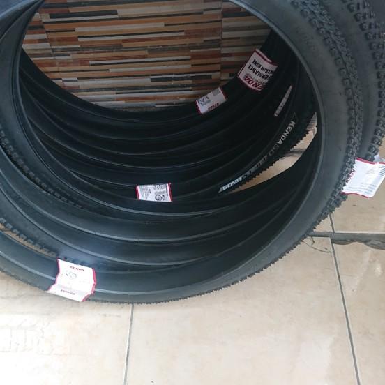 ♦ Ban luar sepeda 27.5 x 1.95 kenda 50fifty 650b small Blocks ○