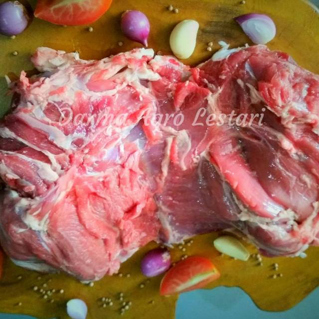 

Daging Paha Kambing / Domba